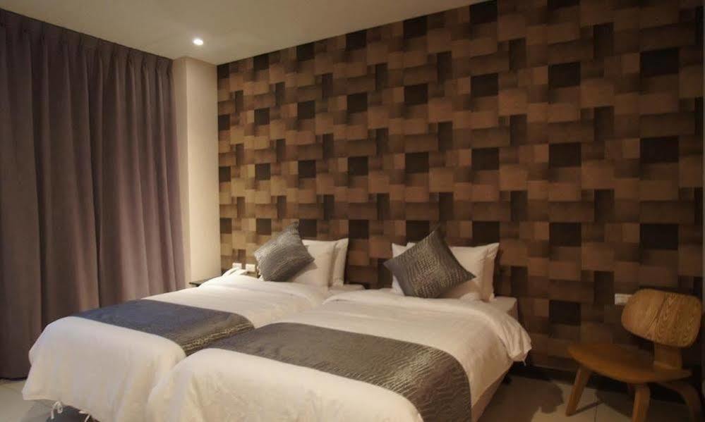 Boston Hotel Цзяи Экстерьер фото